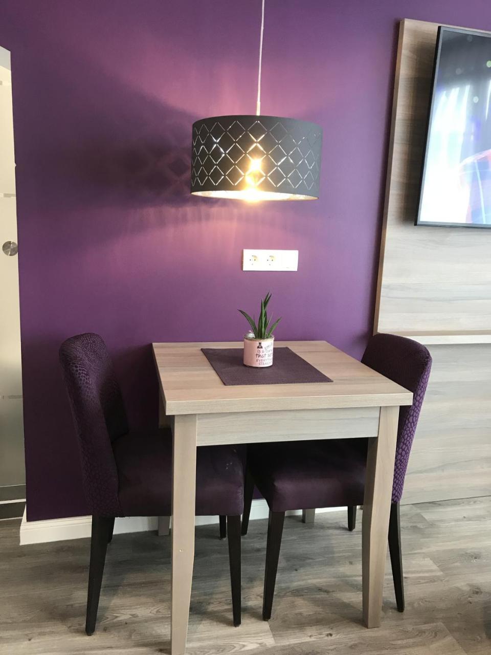 Apartmenthaus Burgenheimat In Bei Koblenz Apartment Rhens