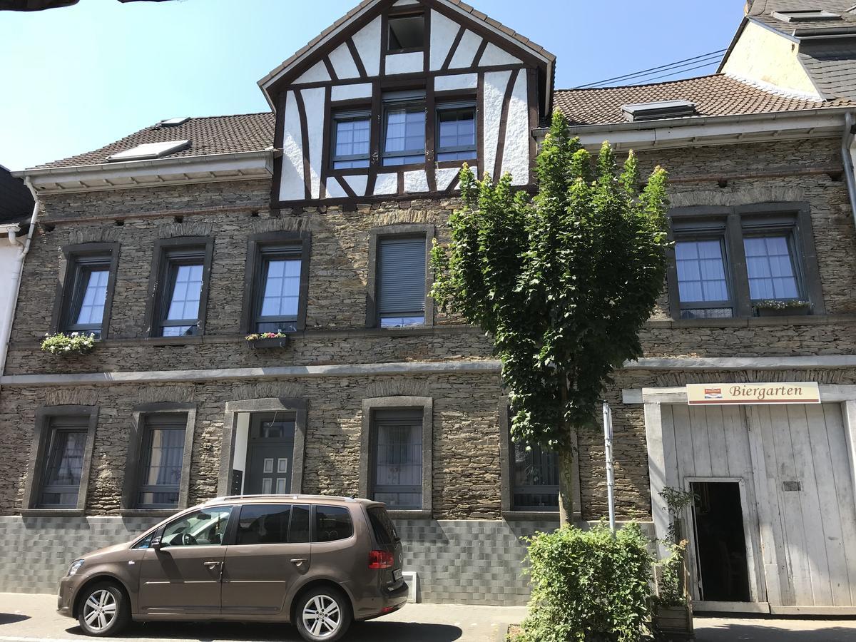 Apartmenthaus Burgenheimat In Bei Koblenz